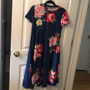 Long midi women floral dress with pockets